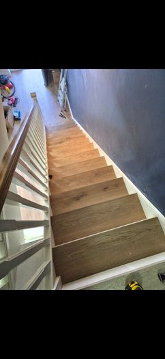 laminate stairs installed