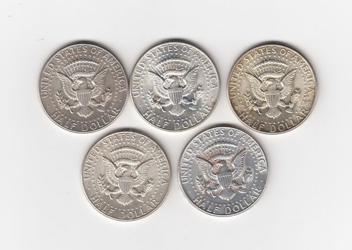 USA, 5 x Kennedy Half Dollar 90% silver coins (no.G24)