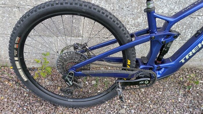 Trek fuel exe medium custom