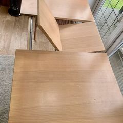 Extendable dining table -Beech