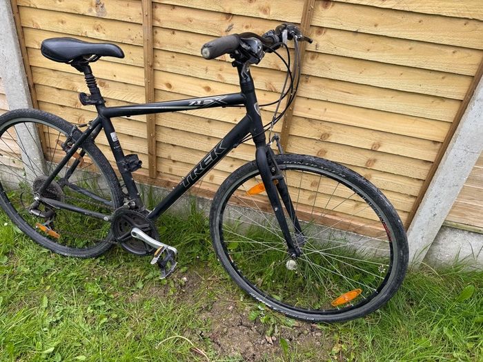 28 inch trek bike perfect working clean bike