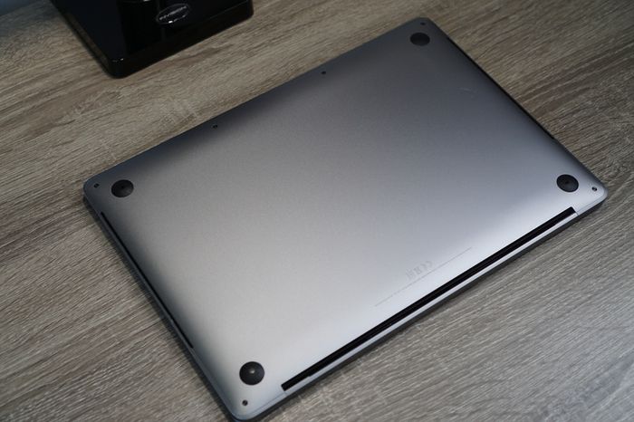 Apple MacBook Pro 13" (2019) | i5 2.4GHz | 16GB RAM | 4x Thunderbolt