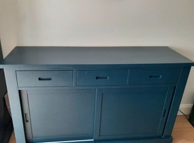 sideboard