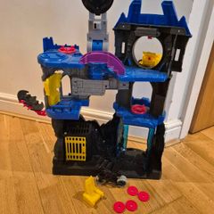 fisherprice  imaginext DC super friends playlet Wayne manor Batcave