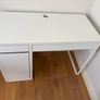 IKEA MICKE Office Desk, White 105 x 50 cm Image 2