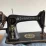 Antique Singer Sowing Machine Image 2