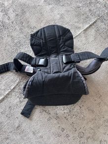 BabyBjorn Carrier One Black