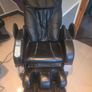 reclining massage chair Image 3