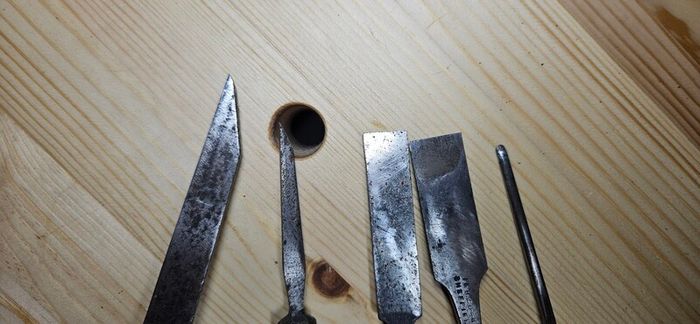 5 chisels, incl. Sorby, Henry Taylor