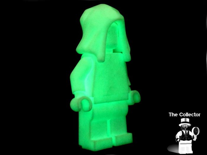 LEGO Hood Minifigure Unreleased Superheroes Prototype Glow In The Dark Colour Monochrome Minifigure Extremely Rare And Hard To Find