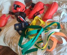 Karate suit head gear and gloves