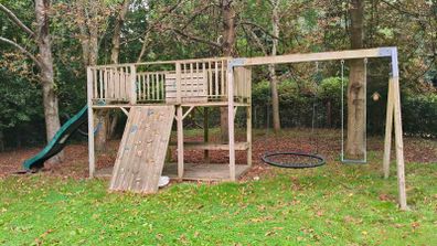 Garden play house