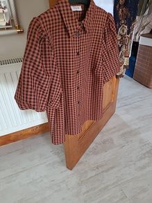 Ladies Puff Sleeve Shirt NEW Size 10