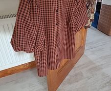Ladies Puff Sleeve Shirt NEW Size 10