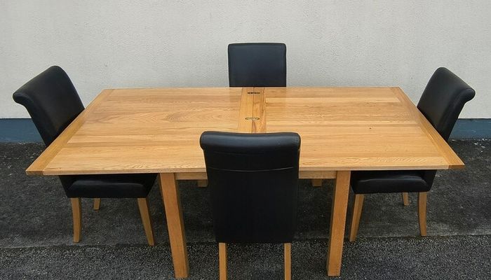 Oak Dining Table and 4 Chairs