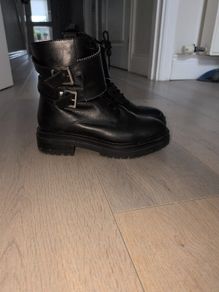 Dune Leather Boots