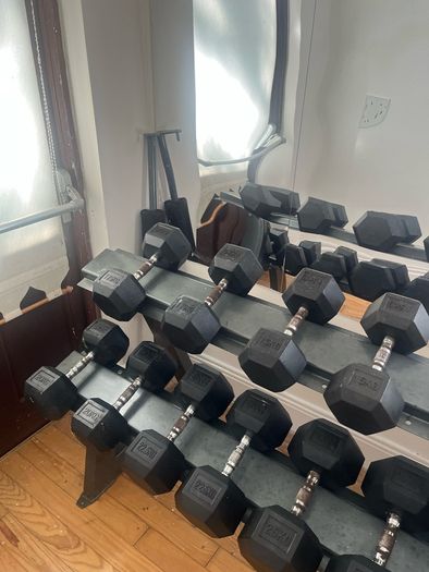 Hex Dumbell Set + Rack