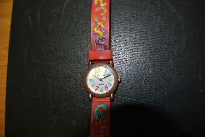 Citron Watch