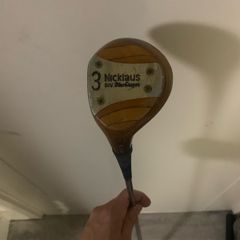Mac Gregor 3 wood golf club (LF)