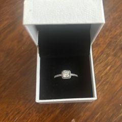 Pandora Square Sparkle Halo Womens Ring Size 60 Brand New