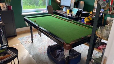 Pool table
