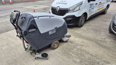 NILFISK Scrubber dryer SC 651