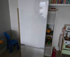 fridge freezer integrated