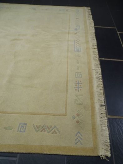Nepalese Rug 3.05 x 2.05m (Neptib)