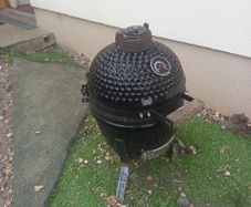 Relaxdays Kamado Barbecue,  26 cm, Ceramic BBQ Grill, with Thermometer up to 450C