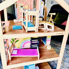 Doll house on wheels. Furniture perfect size for barbies