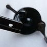 Vintage SINGER  Sewing Machine Hand Crank Image 2