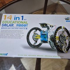 NEW & MINT 14-in-1 Educational Solar Robot Kit STEM Toy Never Assembled