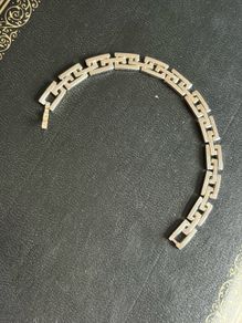 costume bracelet