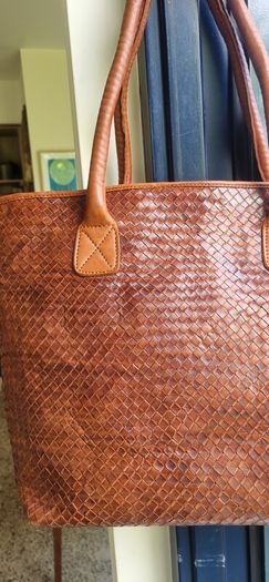 brown leather woven shoulder bag