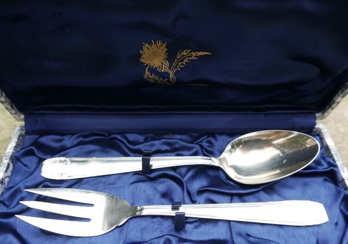 Vintage Set From The Goldsmith's House Le Chardon in its original box