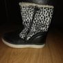 Girls boots Image 2