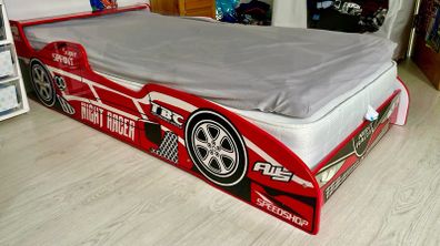 Car themed bed