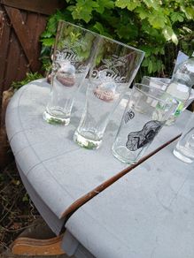 3 x pint glass vintage