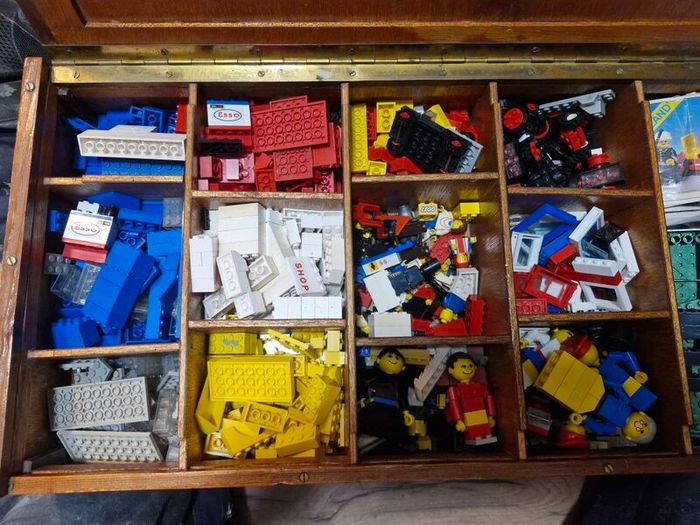 Old Lego.