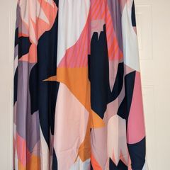 Perfect for Summer amazing floral midi skirt