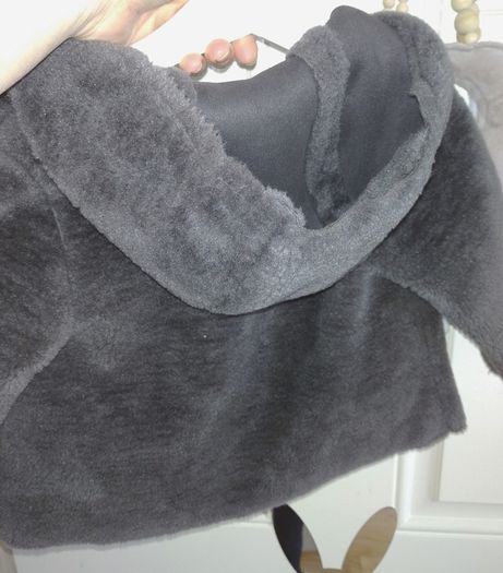 Zara baby fur coat 9-12 months