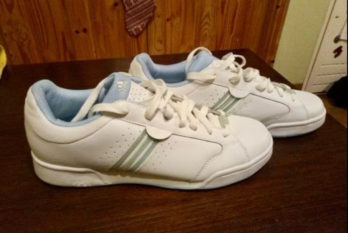 Adidas Court Thin Stripe UK Size 7
