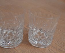 2 x crystal tumblers
