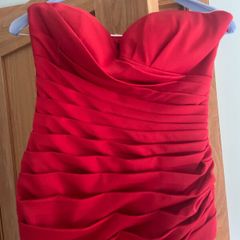 Red dress debs/ ball / gown