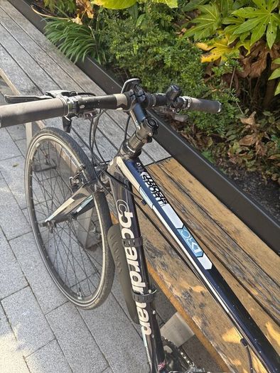 Boardman mid sized hybrid bicycle