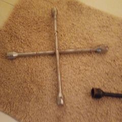 wheel brace