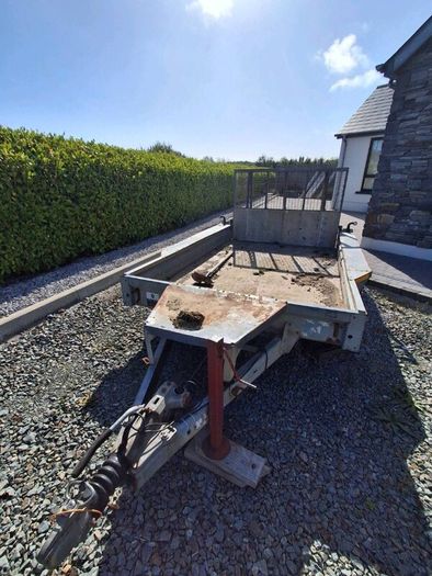 Plant Trailer