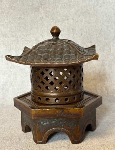 Antique Chinese Bronze Pagoda Latern/Incense Burner