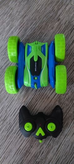 stunt cars