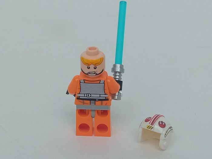 LEGO Star Wars Luke Skywalker Minifigure